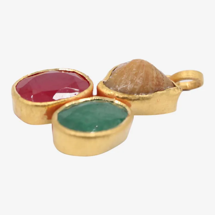 Unisex Red/Green/Golden Color Three Stoned Astha Dhatu Pendant – Protection, Balance & Positive Energy